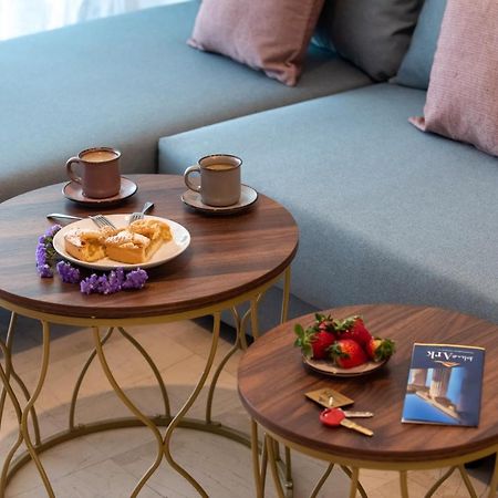 Blue Ark Boho Stay At Acropolis أثينا المظهر الخارجي الصورة